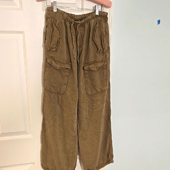 Womens olive desigaul Cargo Pants size xs - Picture 1 of 4